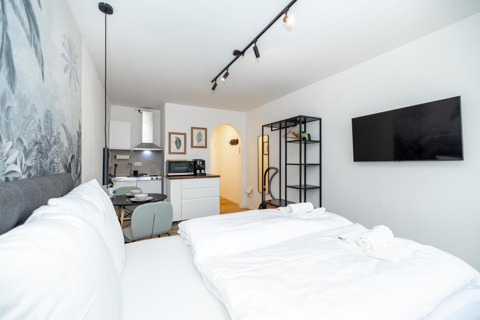 Kleines Apartment Mit Balkon 维尔茨堡 外观 照片